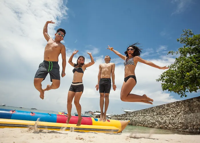 Ośrodek wypoczynkowy Cebu White Sands And