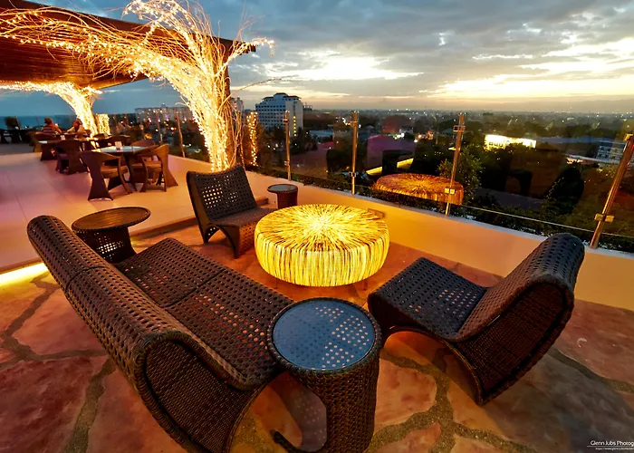 Cebu White Sands And 4*