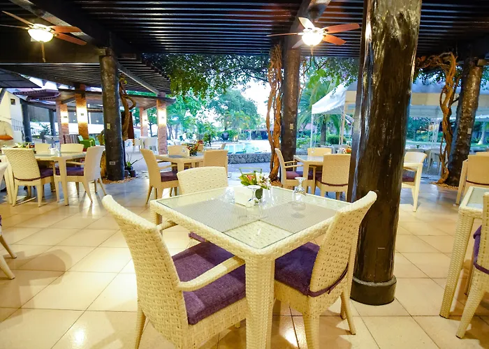 Resort Cebu White Sands And 4*