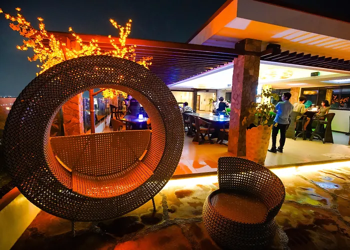 Cebu White Sands And 4* Lapu-Lapu City