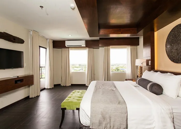 Cebu White Sands And Resort 4*