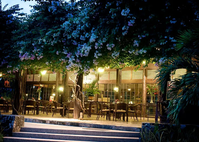 Resort Cebu White Sands And 4*